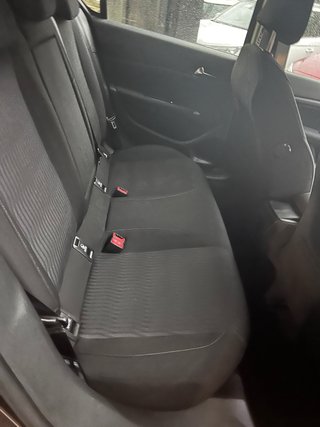 Peugeot 308 (2015) - 1.2 Gasolina - ITV hasta 07/2