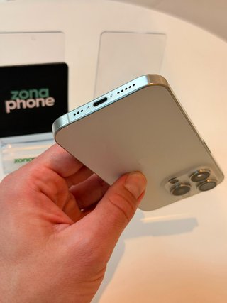 iPhone 15 Pro 256GB Blanco | 2 Años De Garantía