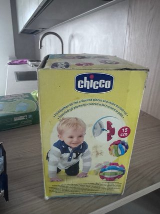 Juego de construcción y cuento con puzzles