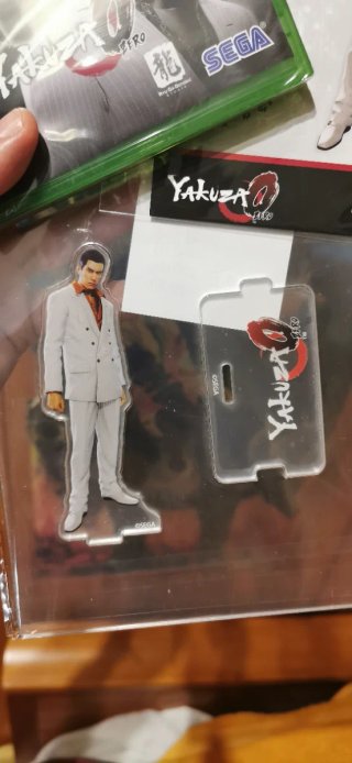 Yakuza 0 + Acrílico + Tarjetas de personajes