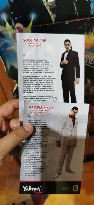 Yakuza 0 + Acrílico + Tarjetas de personajes