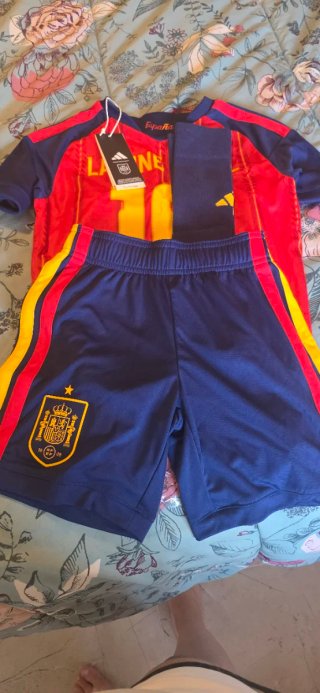 Conjunto España Adidas Niño Talla 19