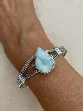 Pulsera Larimar Piedra Natural volcánica