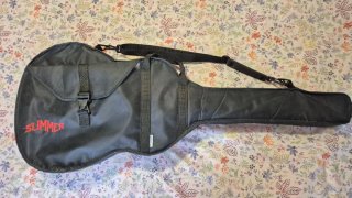 Guitarra Admira Sonia Clásica descatalogada