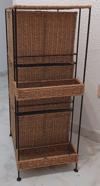 Mueble auxiliar 3 cestas mimbre y metal