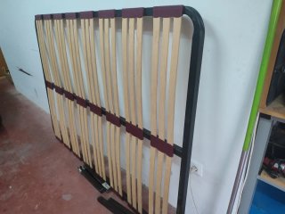 Somier 150cm Metal y Madera