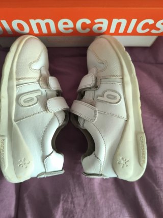 Zapatillas Biomecánica Talla 26