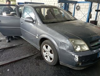 526441 13170589 centralita opel vectra c berlina