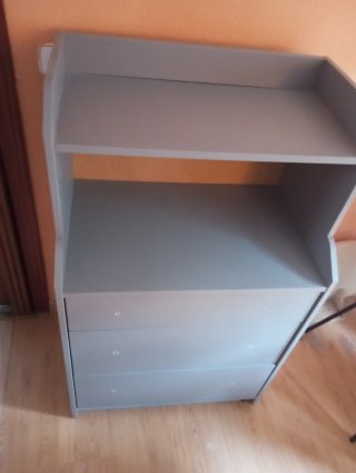 Cómoda Hauga gris 3 cajones y 2 baldas