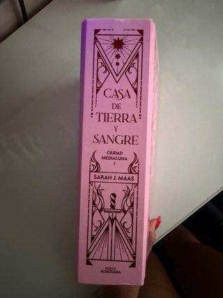 Casa de Tierra y Sangre (Edición Especial Limit...