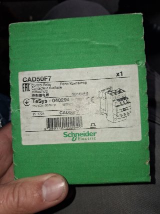 Relé de Control Schneider CAD50F7