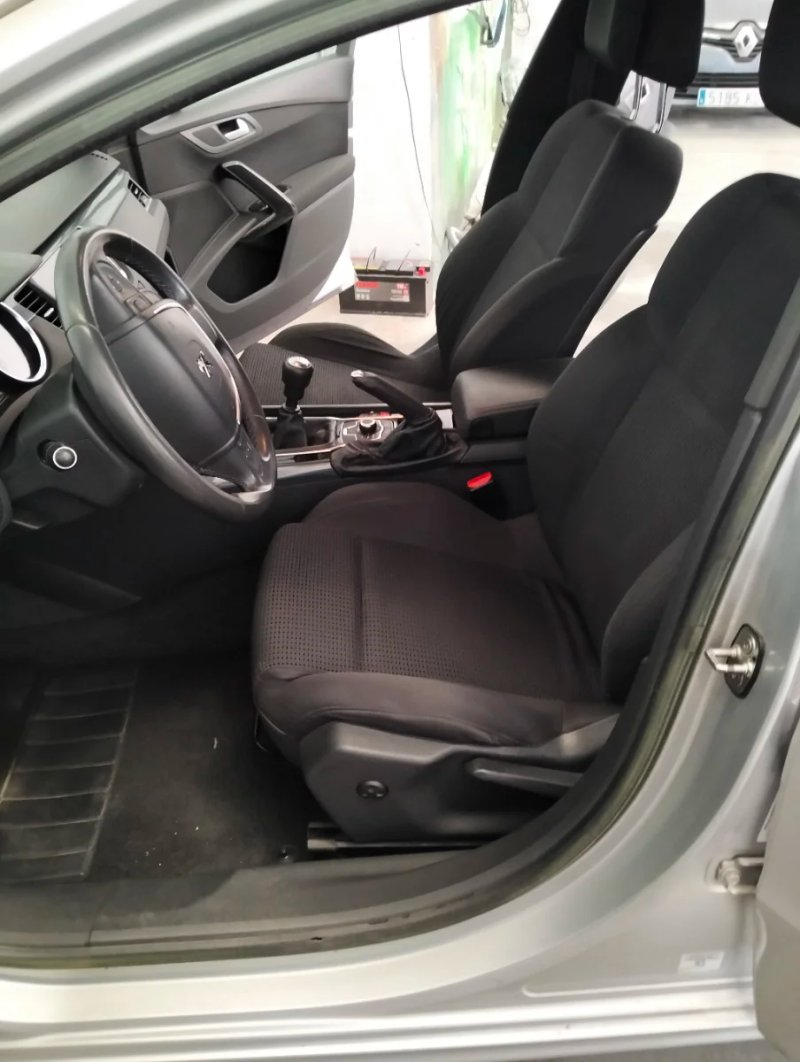 Peugeot 508 2.0 HDI Active 2012, foto 13