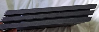 PS4 Pro 1TB Negra + Mando y Cable de corriente