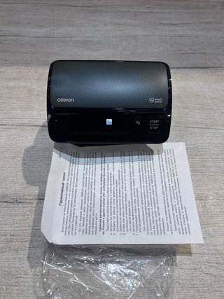 OMRON EVOLV Tensiometro de Brazo inteligente