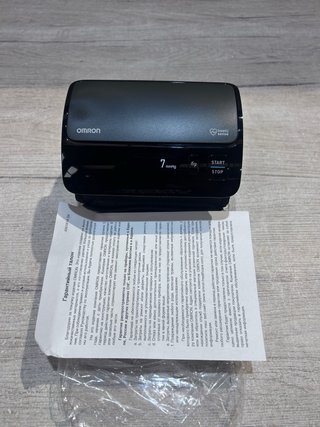 OMRON EVOLV Tensiometro de Brazo inteligente