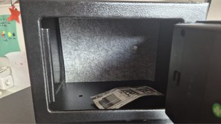 Caja Fuerte Metálica con Teclado y Llave