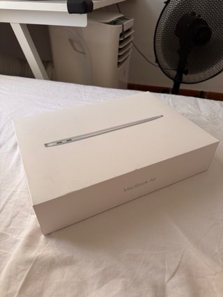 MacBook Air 2019 i5 8GB 128GB Con Caja y plásticos