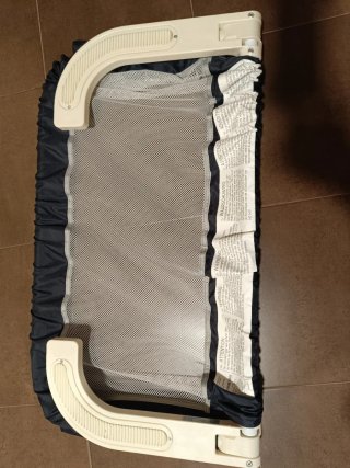 Barrera de seguridad para cama infantil