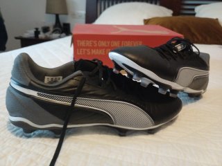 Botas de fútbol Puma King Match Negras
