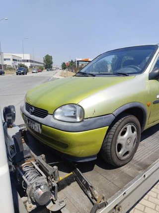 Faro derecho opel 1216489 corsa 1.4 mt (90 cv 6177