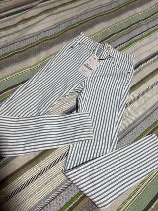 Pantalón rayas Stradivarius Talla 34