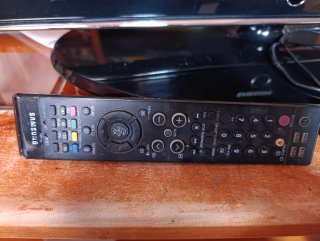 Samsung TV 32 + Xiaomi TV Stick