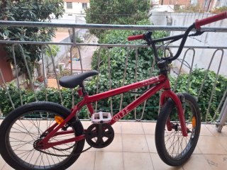 2 Bicicletas Rockrider y BMX Roja