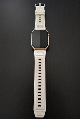Apple Watch Ultra Beige/Oro