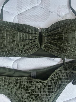 Bikini Shein Verde Talla M