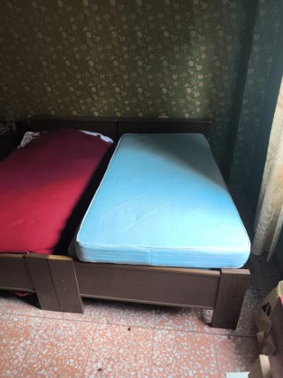 2 Estructuras de Cama Madera Marrón