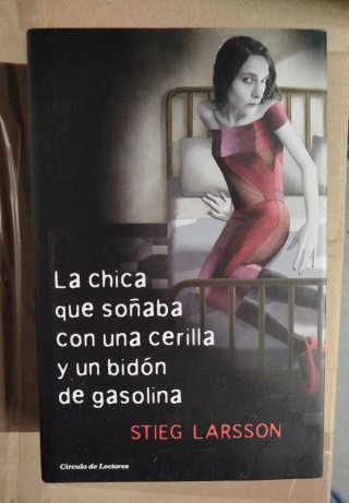 Libro. La chica que soñaba con una cerilla...