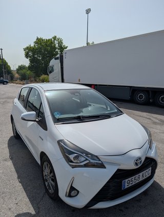 Toyota Yaris 2017 - Automático