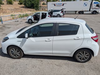 Toyota Yaris 2017 - Automático