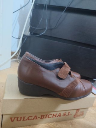 Zapatos Chal Marrones