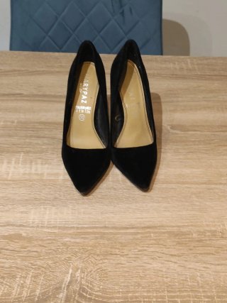 Zapatos de tacón negros