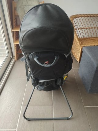 Mochila portabebés Deuter