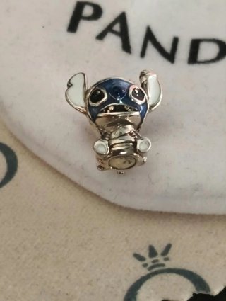 Charm Stitch Momia Plata