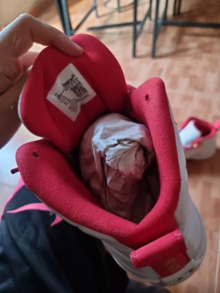 Zapatillas Jordan 12 Blancas Rojas Doradas Talla44