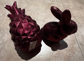 Adornos piña y conejo brillantes