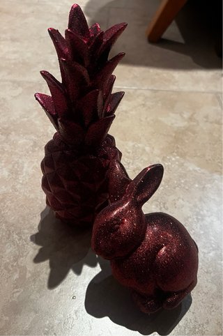 Adornos piña y conejo brillantes