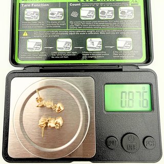 Pendientes Corazones Oro 18K; 0,88g