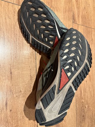 Nike Pegasus Trail 4 Verde/Rojo