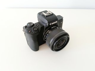 8.000 DISPAROS Canon EOS M50 con objetivo kit