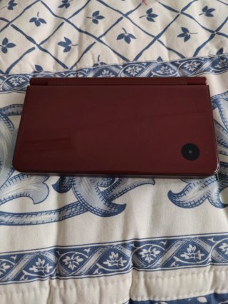 Nintendo DSi XL Burdeos