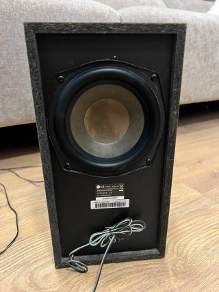 Barra de Sonido LG modelo LAS350B + Subwoofer