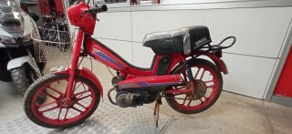 G.A.C Mobylette Onix Roja