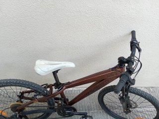 Bicicleta 24 pulgadas. Aluminio.  Junior-Cadete.