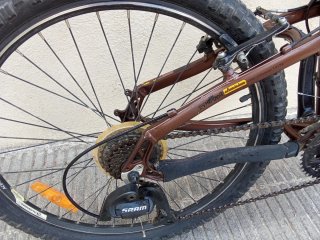 Bicicleta 24 pulgadas. Aluminio.  Junior-Cadete.