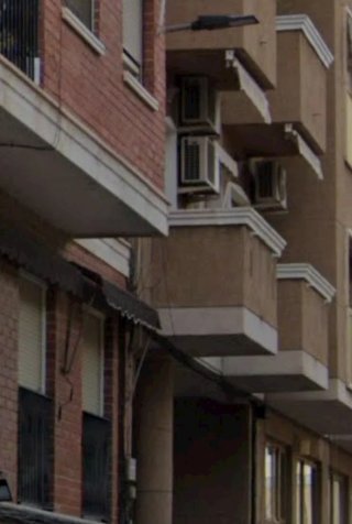 Plaza de garaje amplia