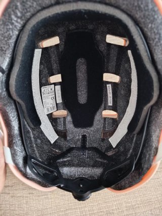 Casco infantil rosa para bici/patín
